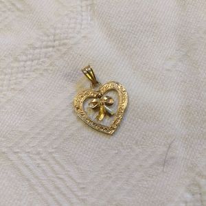 Vintage Girls 10K Gold Heart Shaped Charm